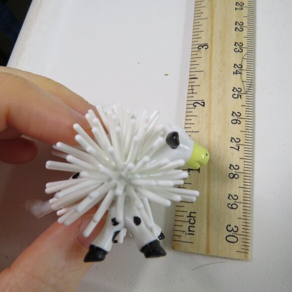 Easter Egg Filler: Porcupine Animal Balls (12) - Picture 2 of 7